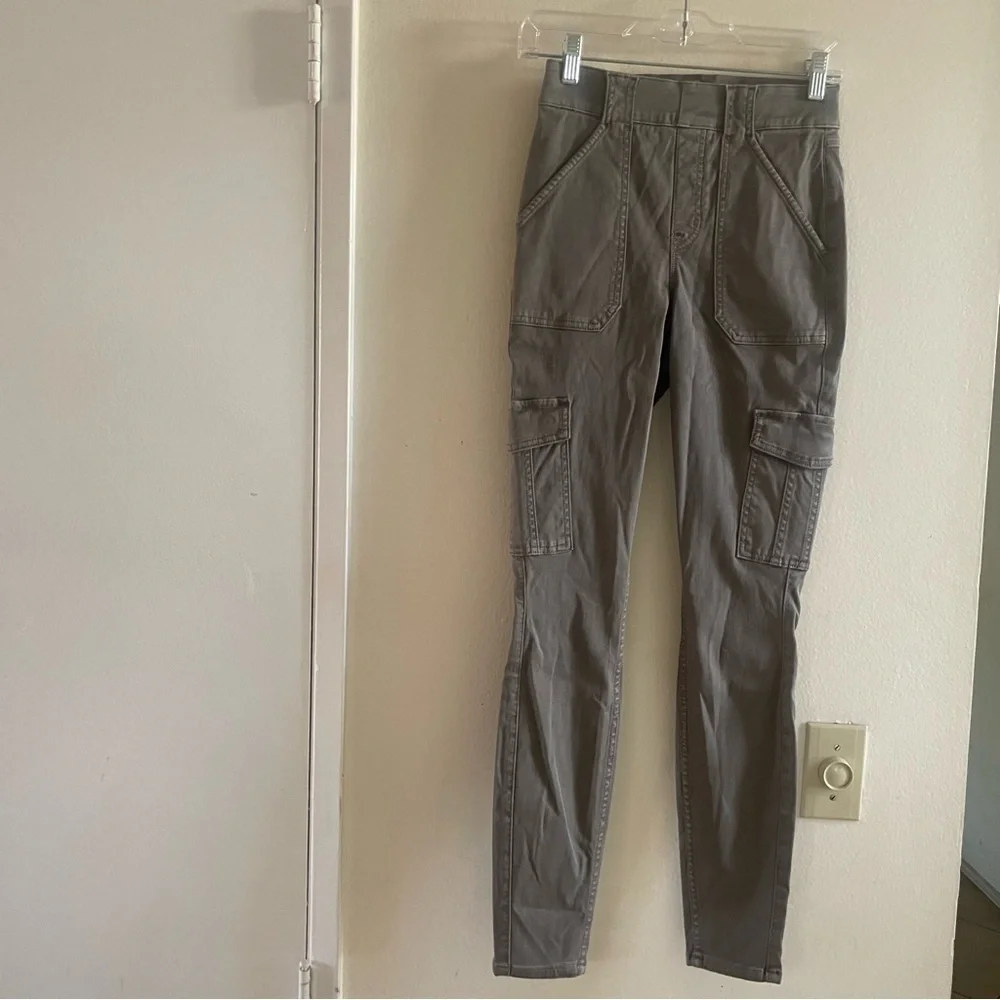 Spanx pants size small - Picture 2 of 7